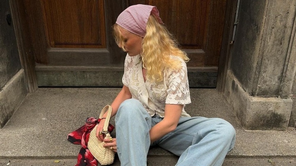 Αυτό το χρώμα flip flops είναι η νέα fashion εμμονή